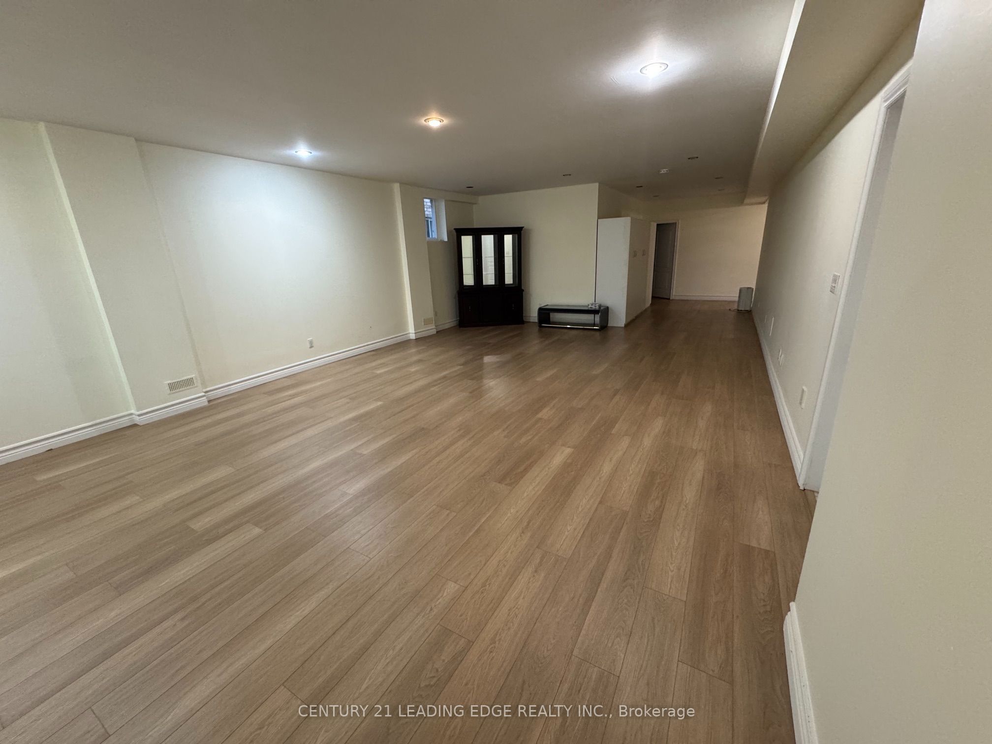 116 Leyburn Avenue Basement