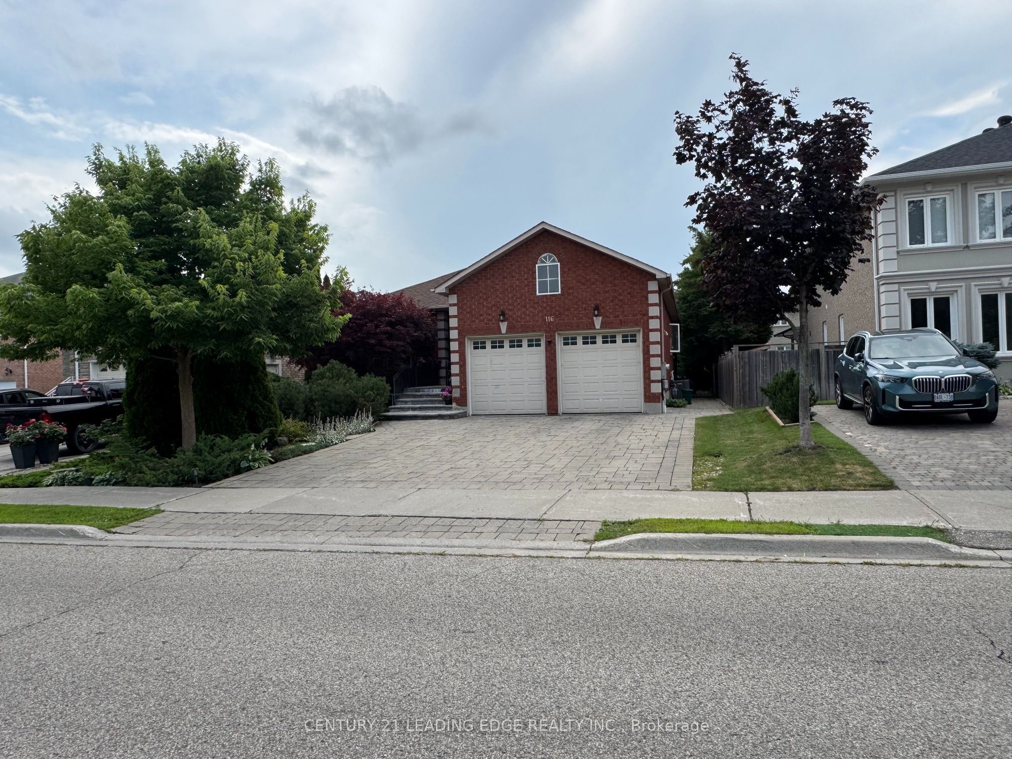 116 Leyburn Avenue Basement