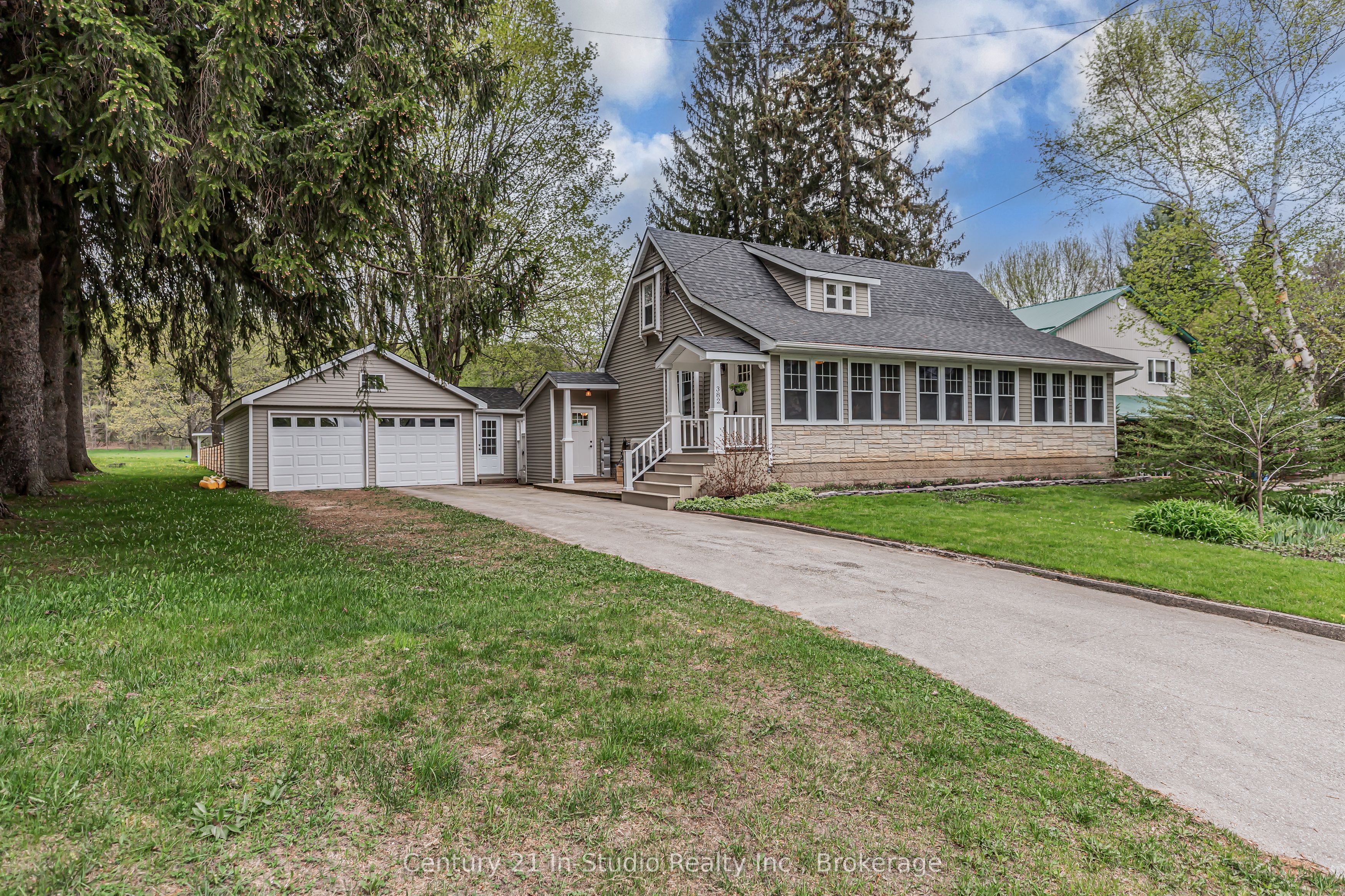 382 2nd Avenue SE