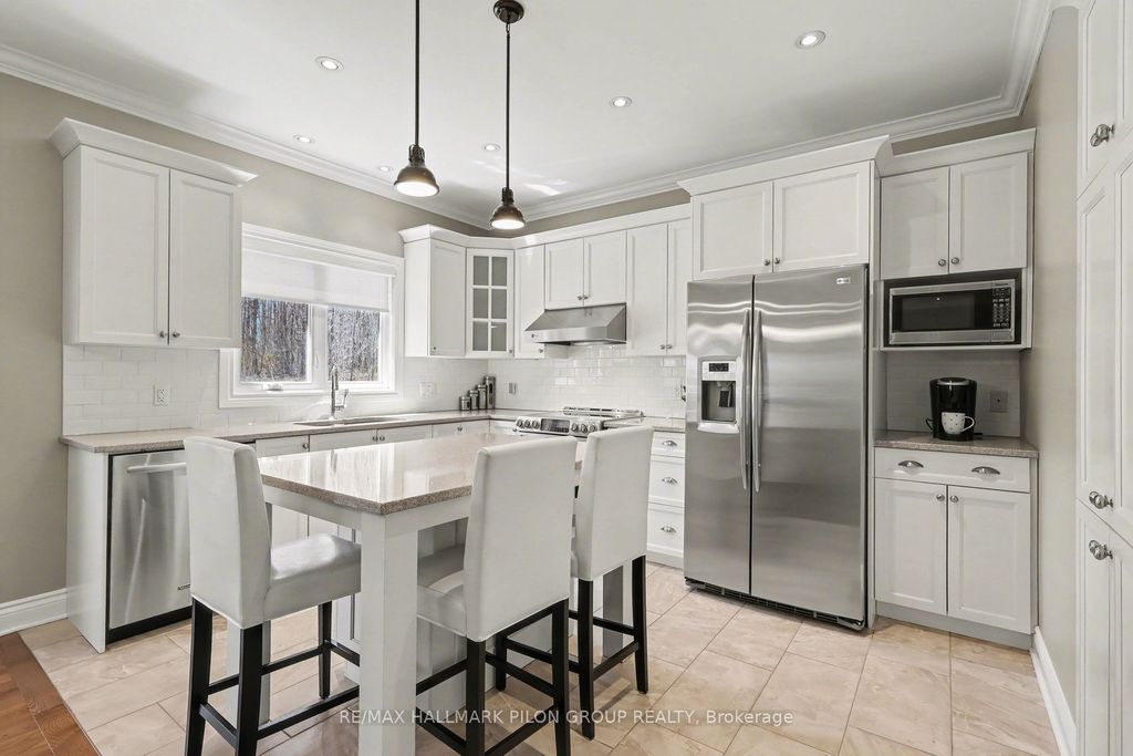 Photo of 1754 Celine Street, Clarence-Rockland, ON K0A 1N0 (MLS # X13061508)