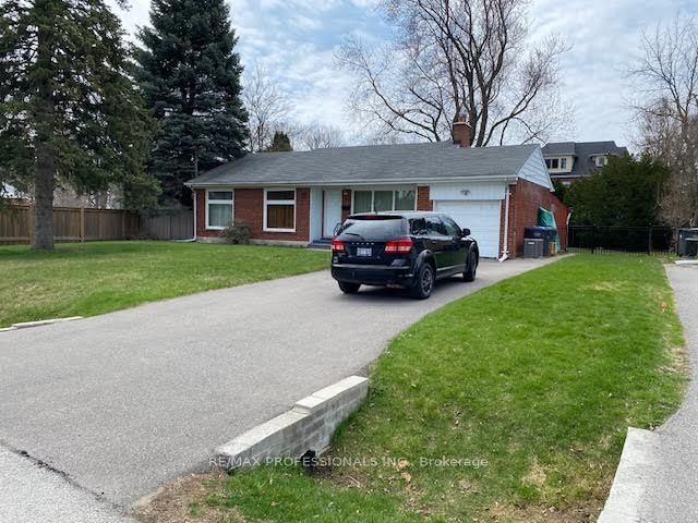 1564 Marionville Drive