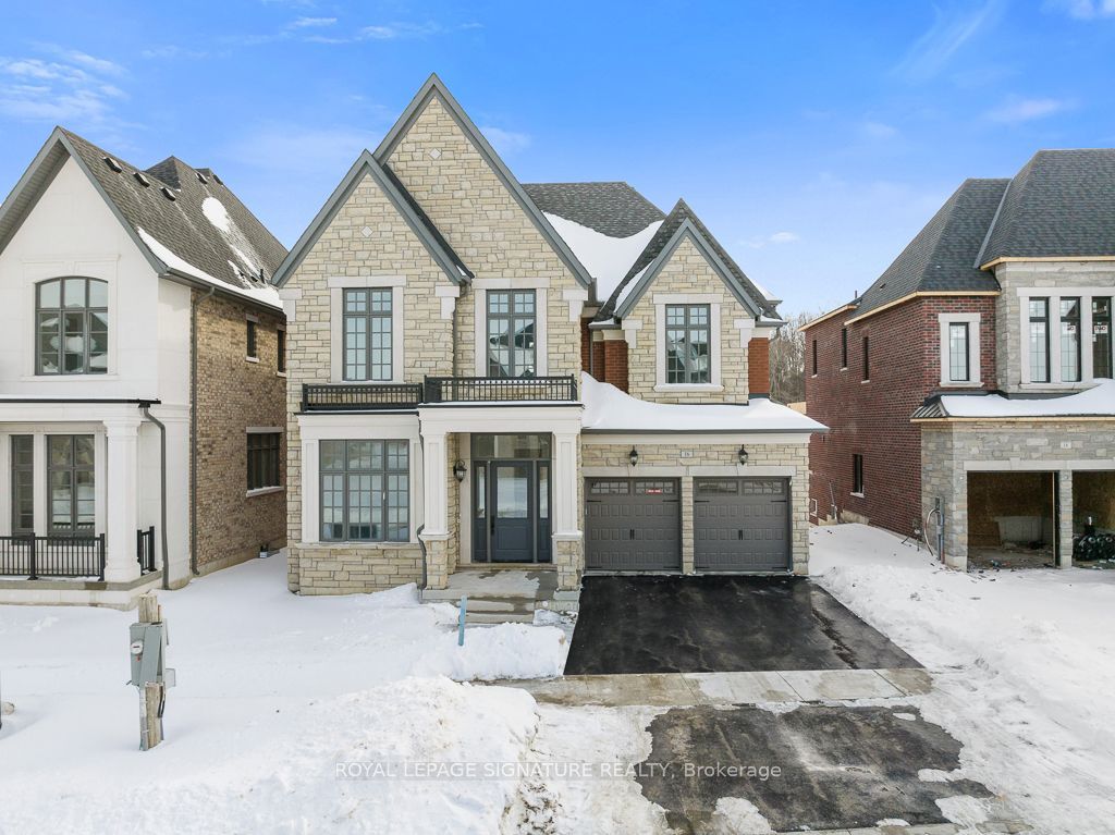 Photo of 16 Gianvito Crescent, King, ON L7B 0T2 (MLS # N12833284)
