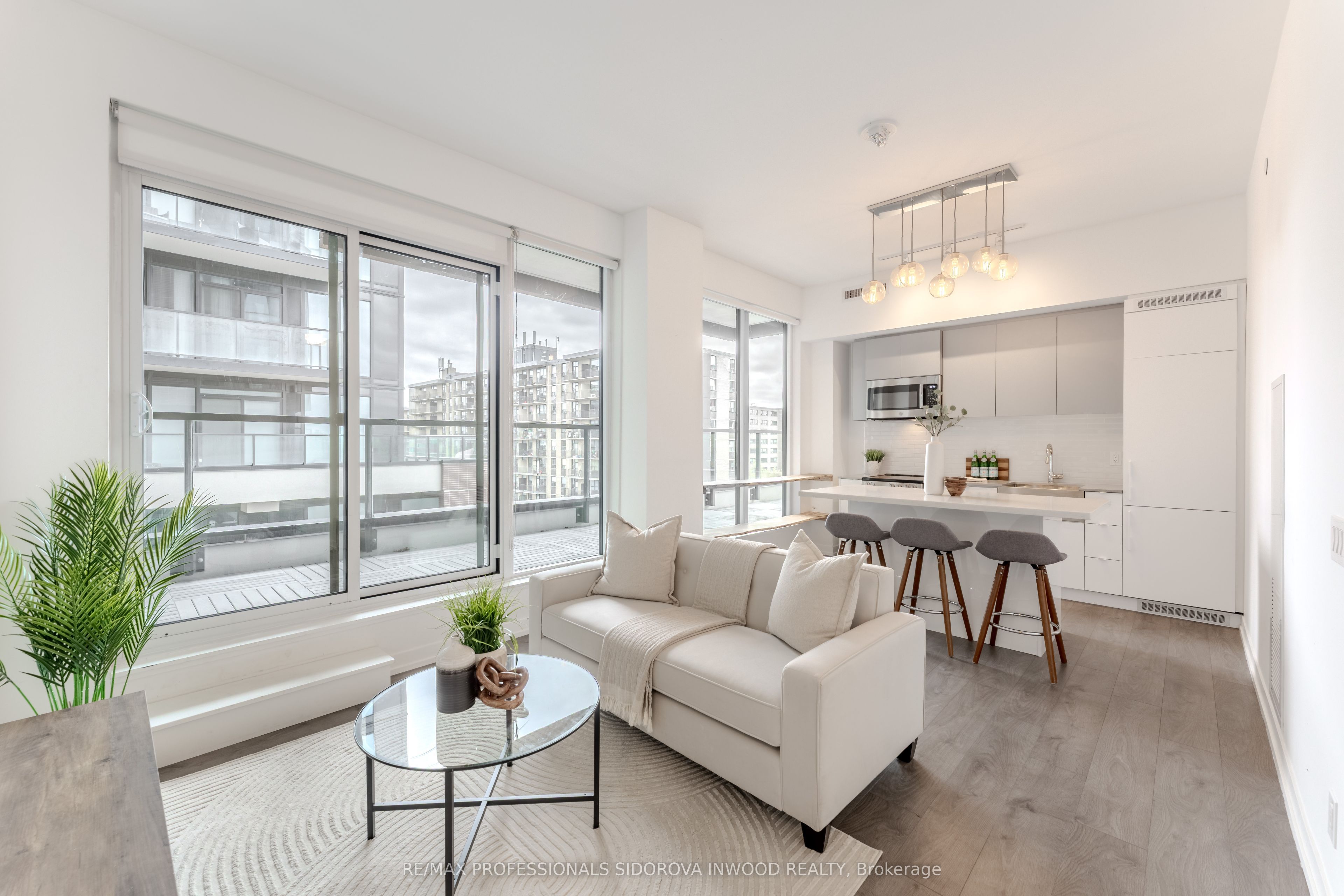 270 Dufferin Street 515