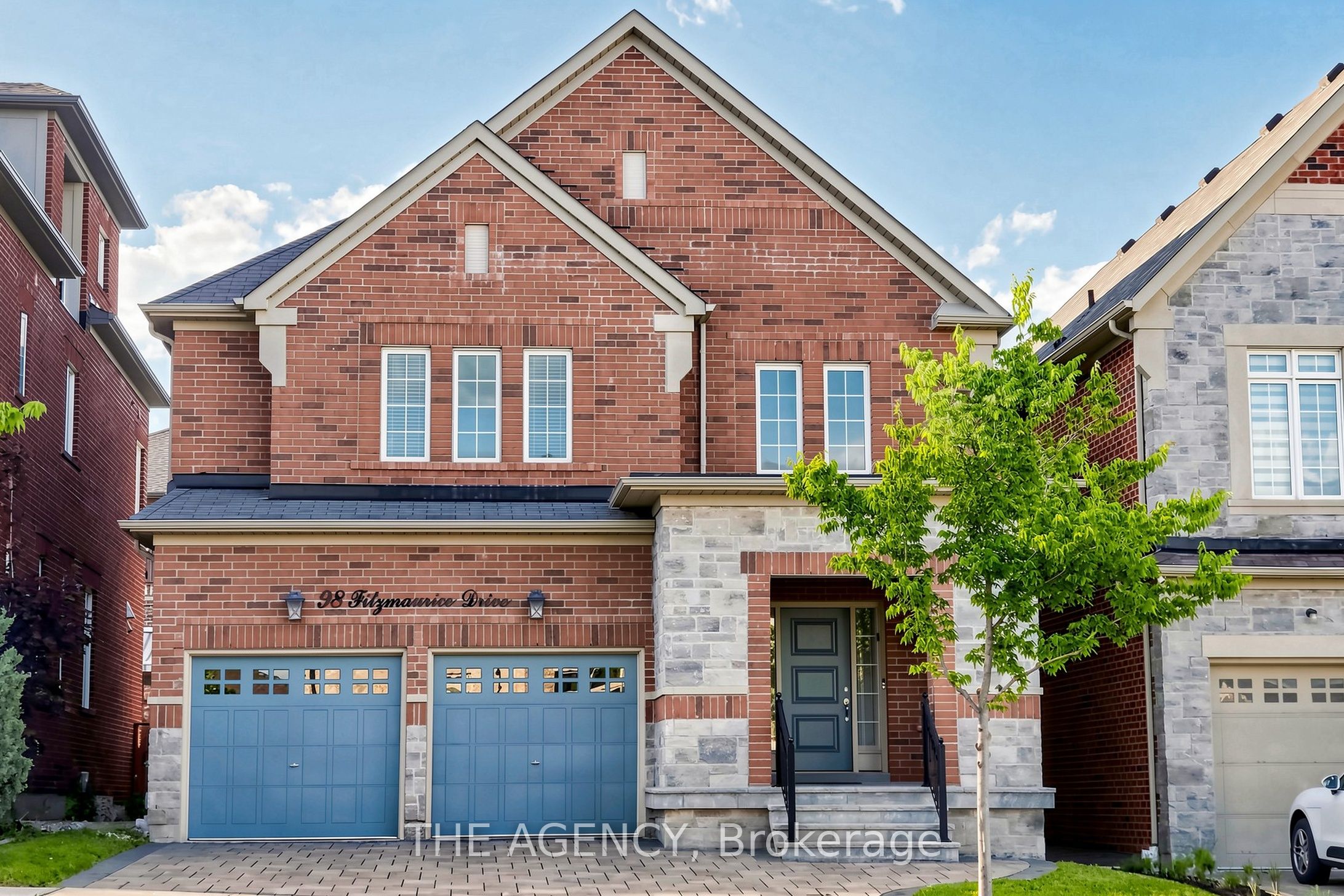Photo 1 of 40 — 98 Fitzmaurice Drive, Vaughan, ON L6A 4X6