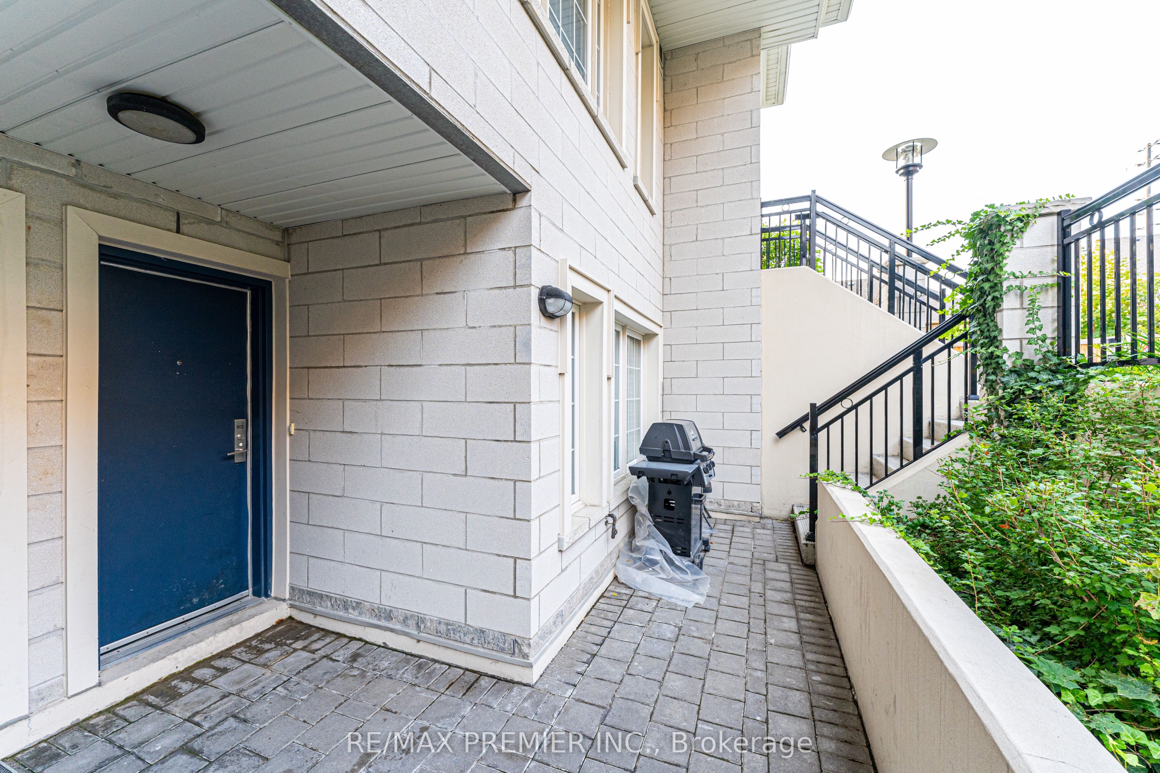 26 Bruce Street B02