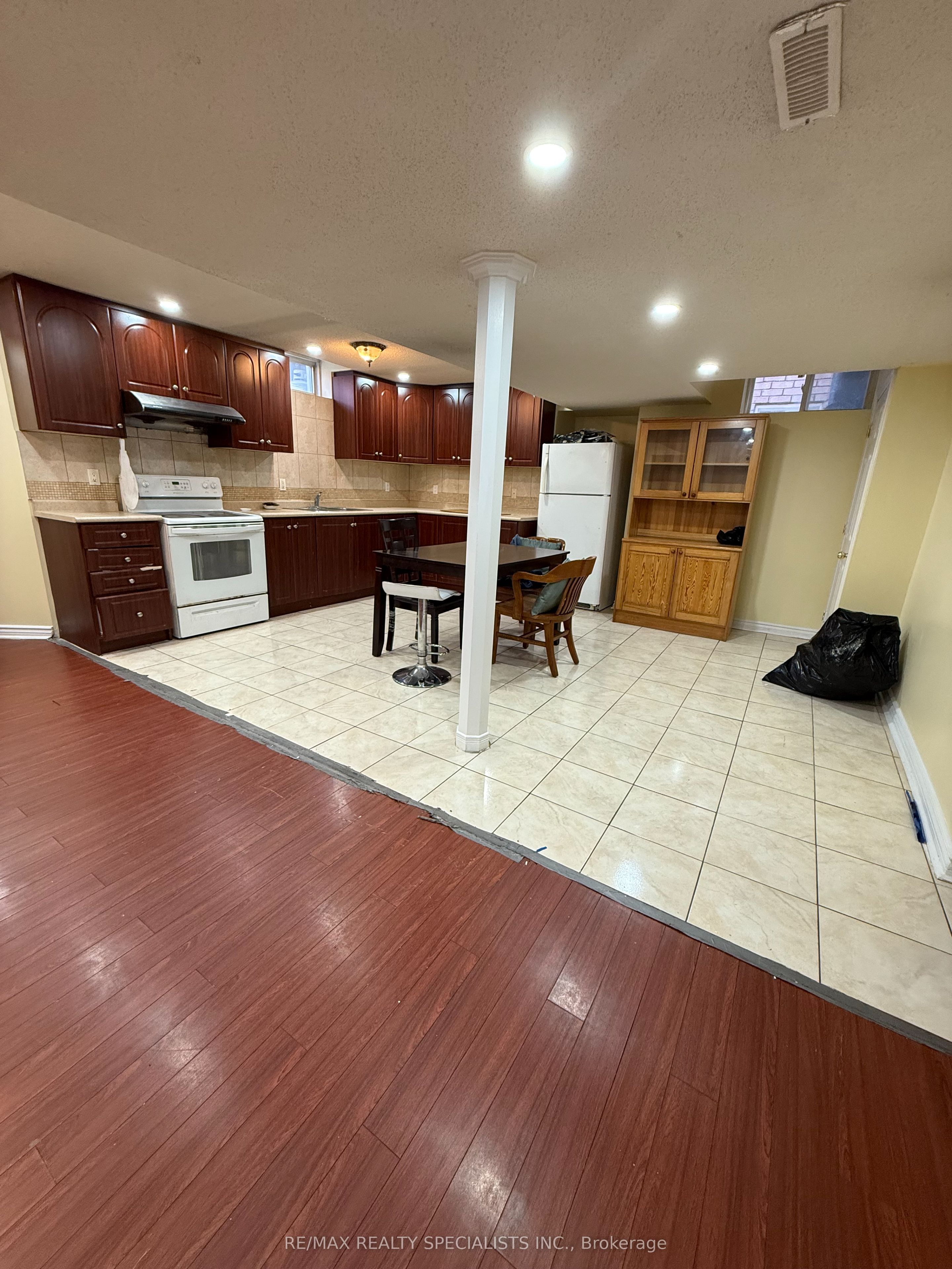 19 Mountain Gorge Road