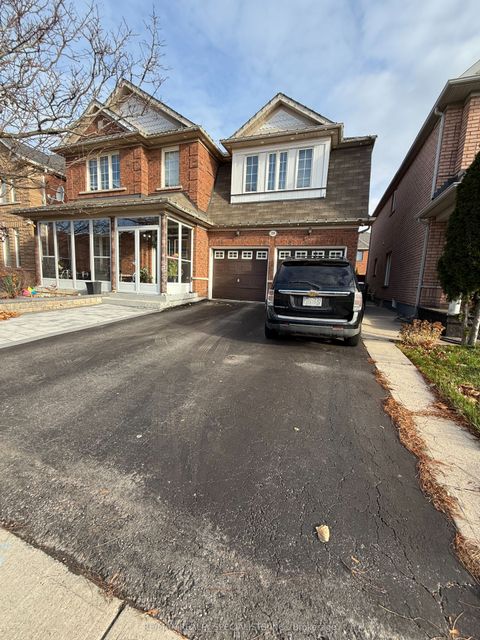 19 Mountain Gorge Road Brampton ON L6R 2X7