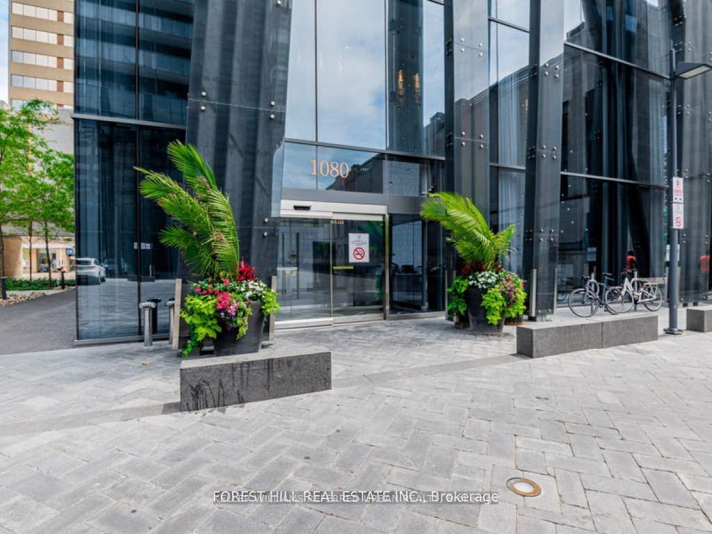 Photo of 1080 Bay Street #505, Toronto, ON M5S 0A5 (MLS # C13505266)