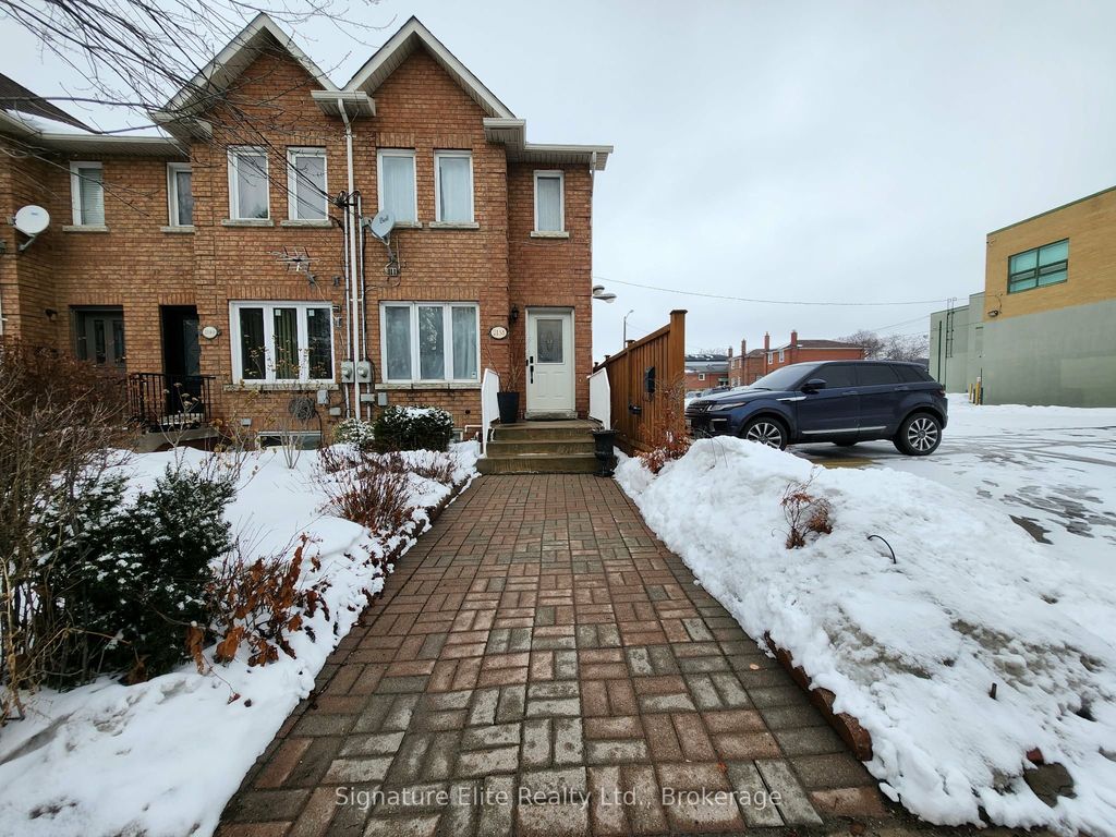 Photo of 2138 Eglinton Avenue W, Toronto, ON M6E 2K8 (MLS # W12829362)