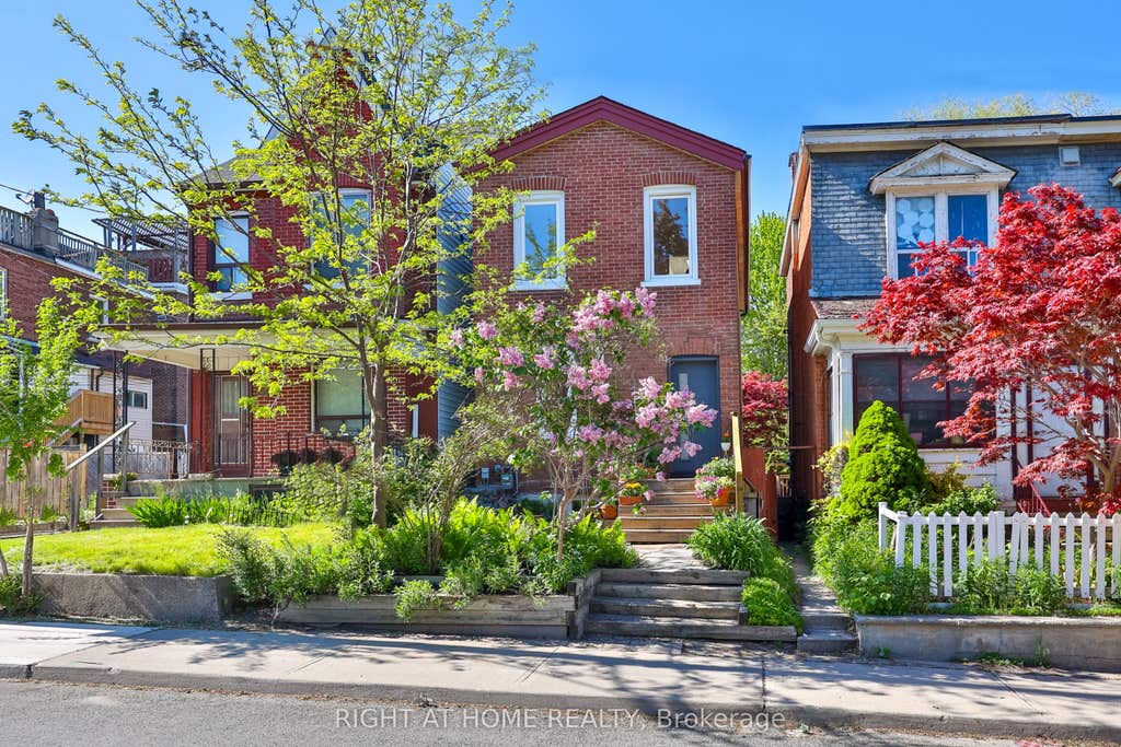 Photo of 304 Riverdale Avenue, Toronto, ON M4J 1A2 (MLS # E13168406)
