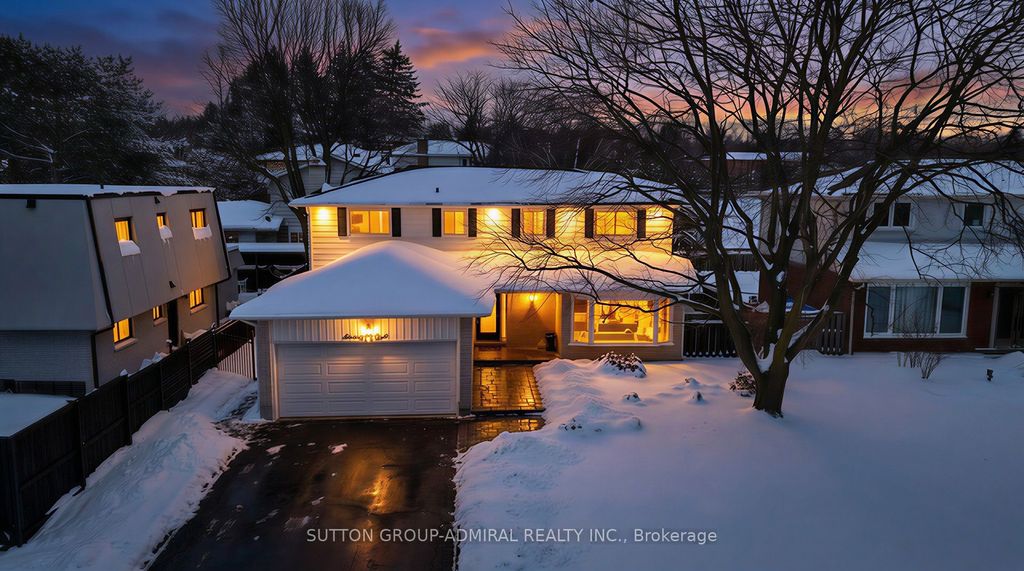 Photo of 78 Thorny Brae Drive, Markham, ON L3T 3G6 (MLS # N12737852)