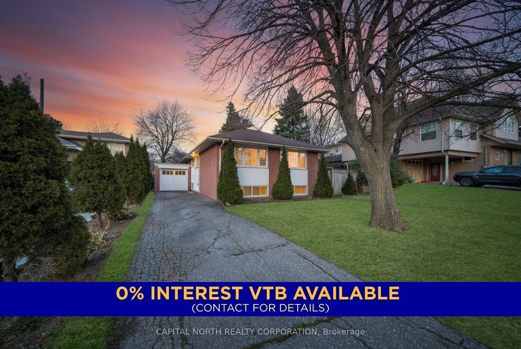 Photo of 7 Golfwood Heights, Toronto, ON M9P 3L8 (MLS # W12432234)
