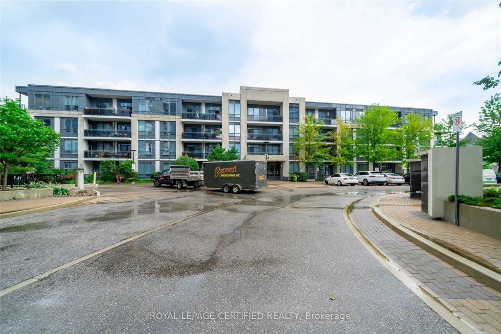 Photo of 95 North Park Road #311, Vaughan, ON L4J 0J1 (MLS # N13224484)