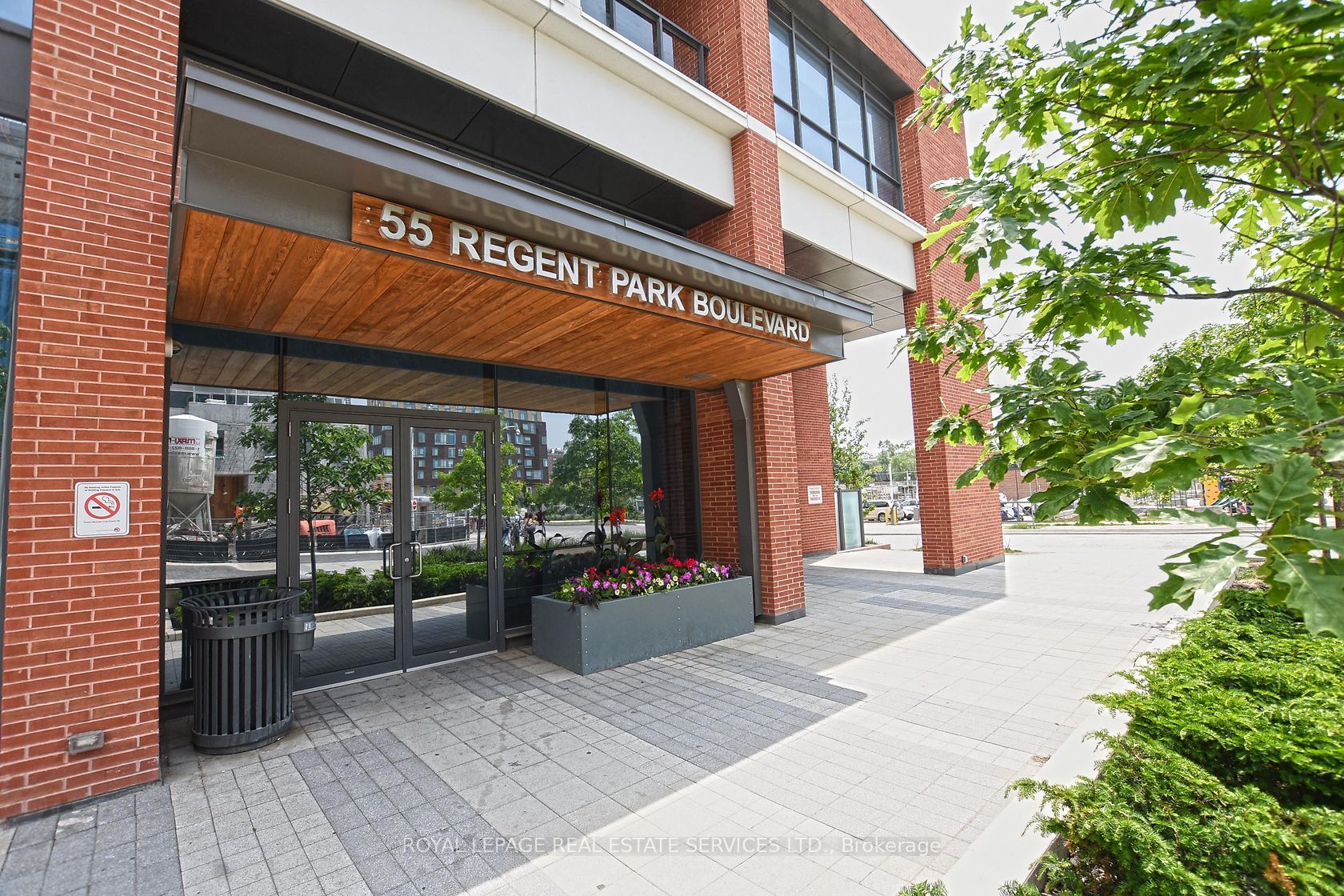 55 Regent Park Boulevard 2708