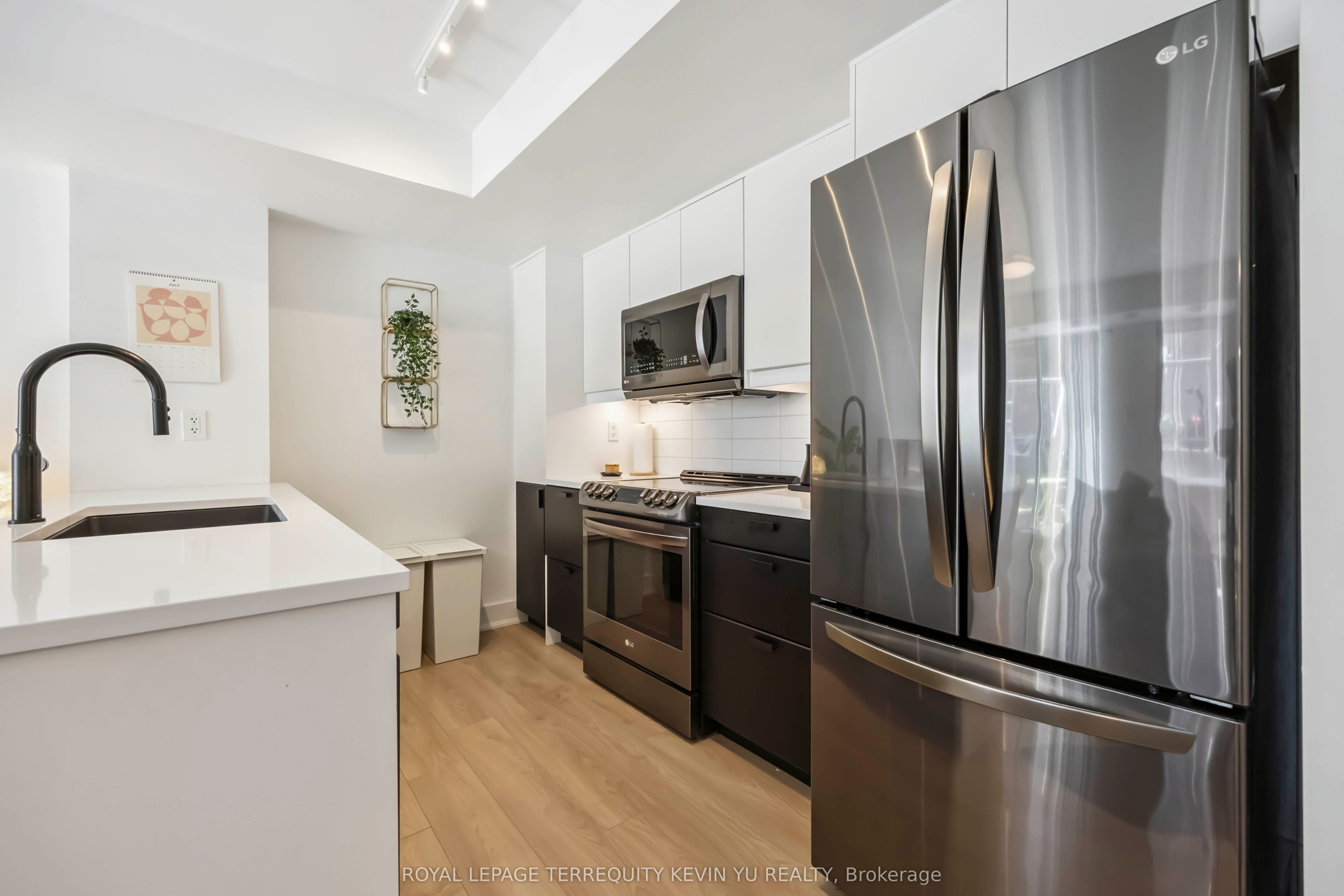 1 Ruttan Street 107