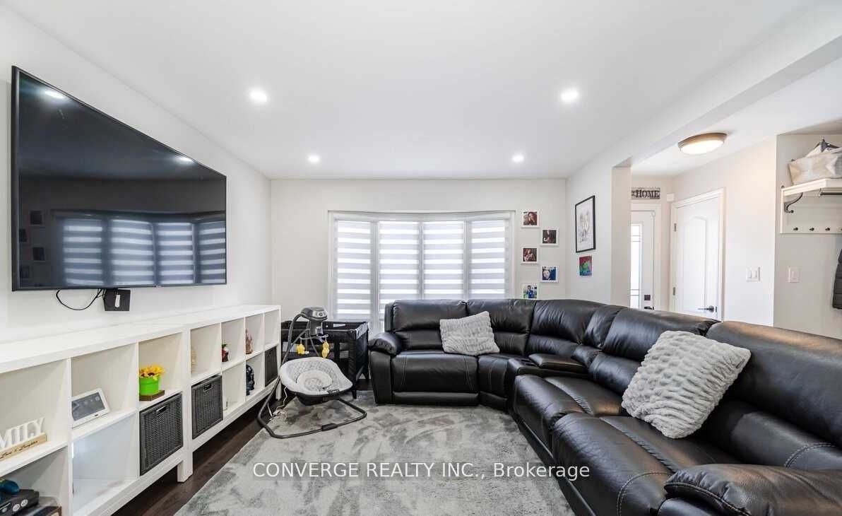 39 Greenwood Crescent