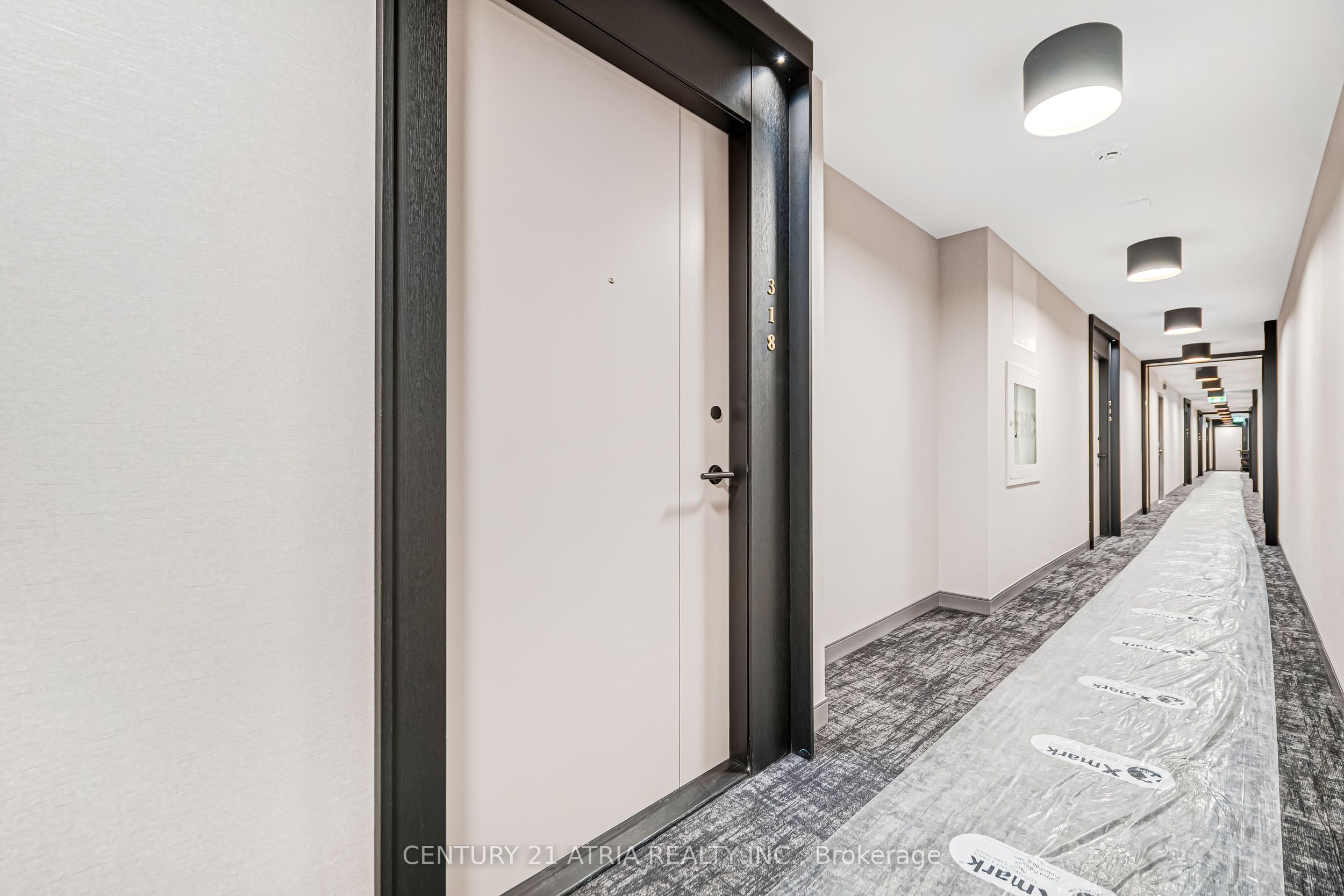 858 Dupont Street 318