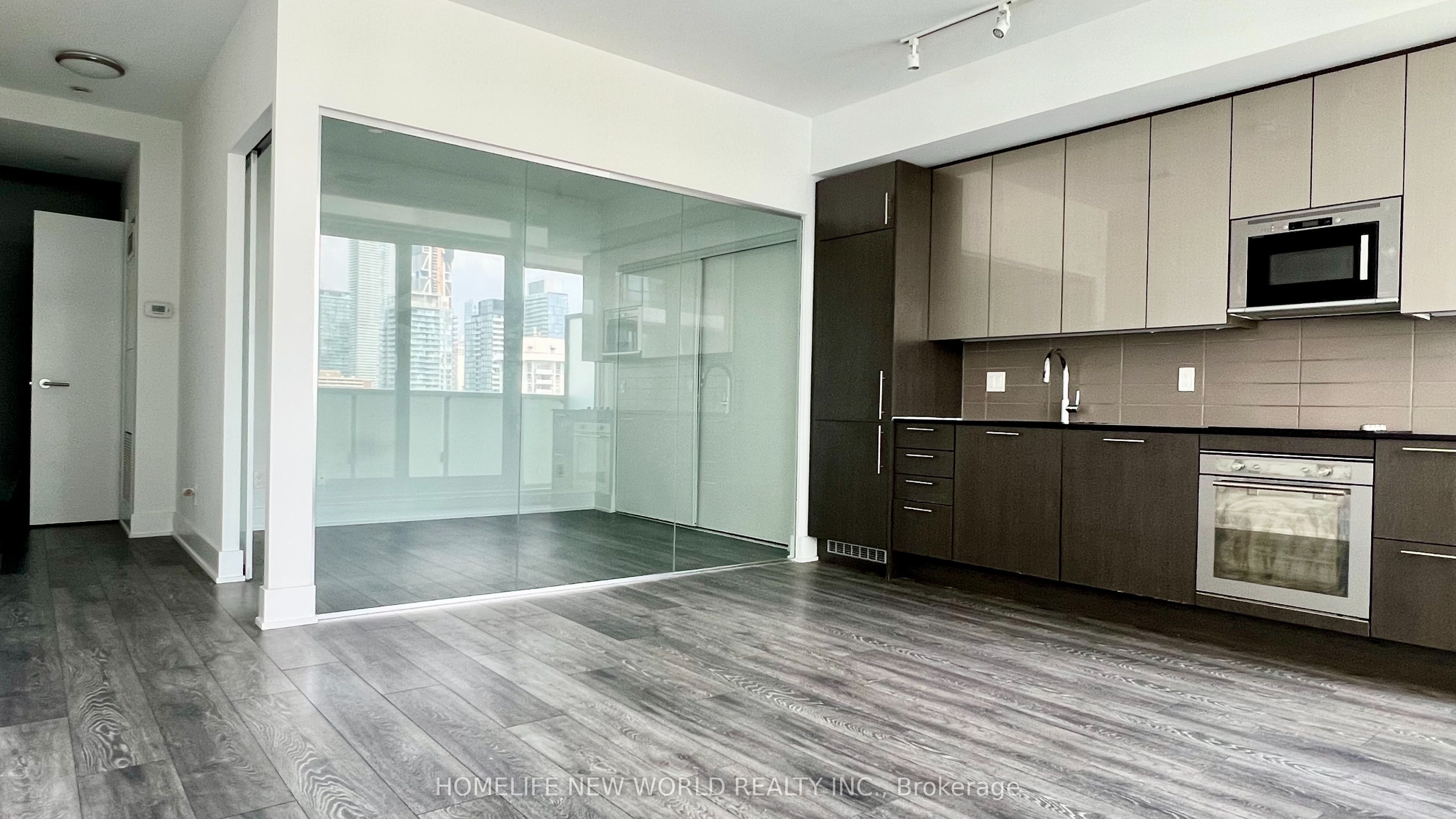 403 Church Street 2307