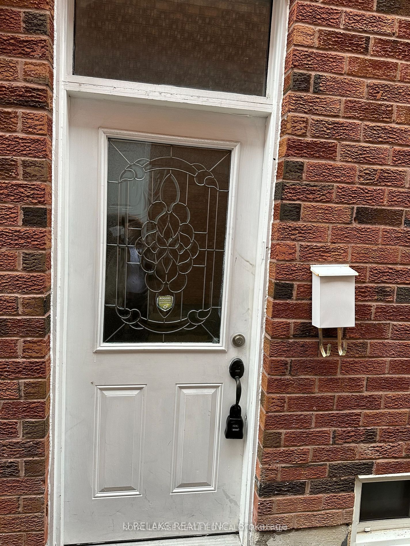 640 Farwell Crescent