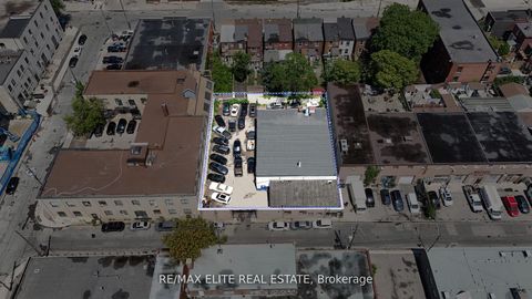 20 Jenet Avenue Toronto ON M6H 1R4