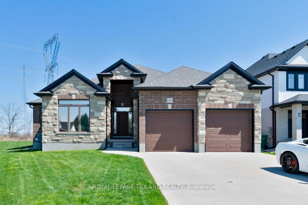 Photo of 14 REA Court, Southwold, ON N6L 1M1 (MLS # X13036418)