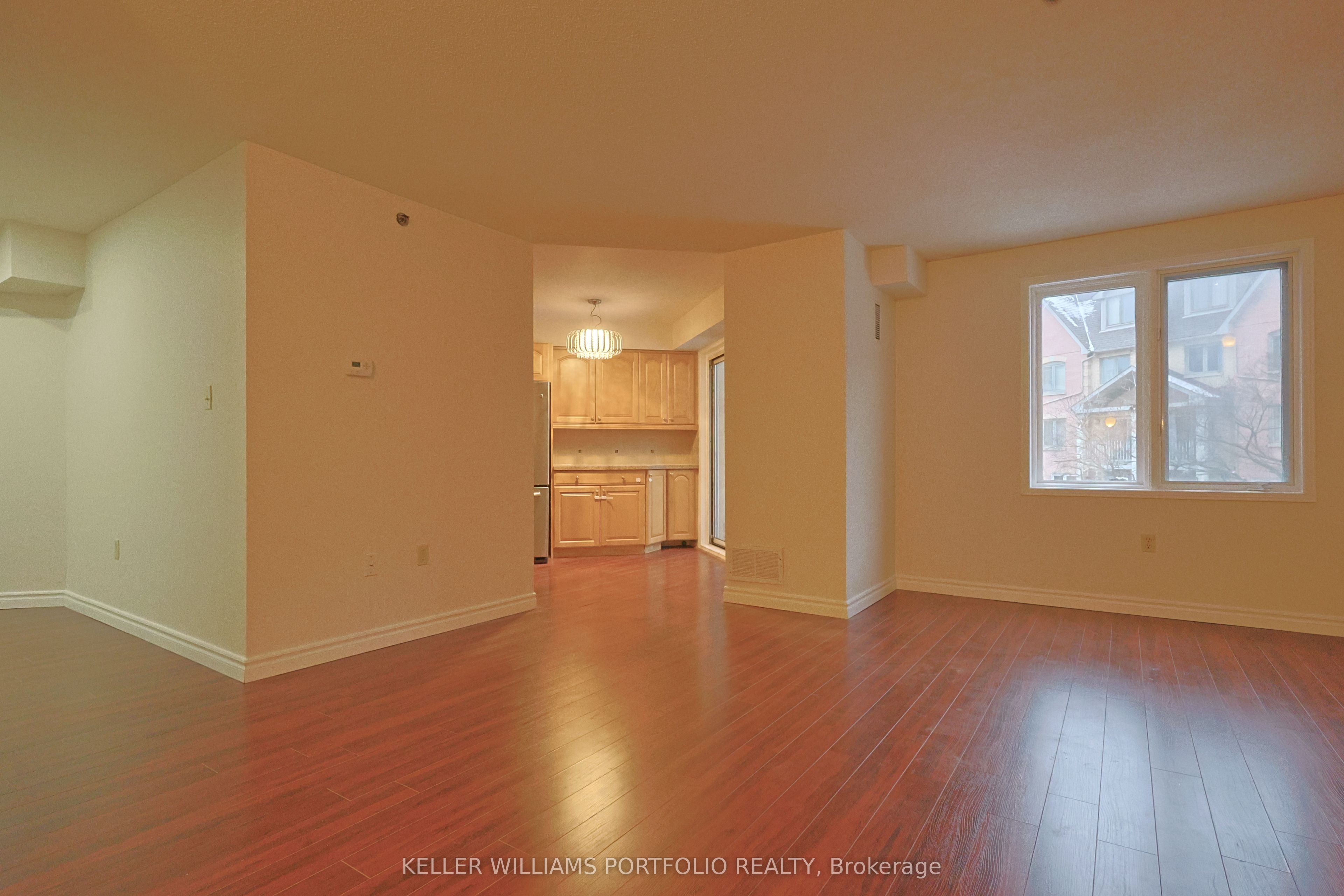 75 Weldrick Road E #733