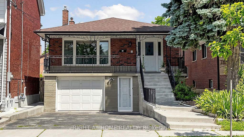 Photo of 20 Torrens Avenue, Toronto, ON M4K 2H8 (MLS # E13638278)