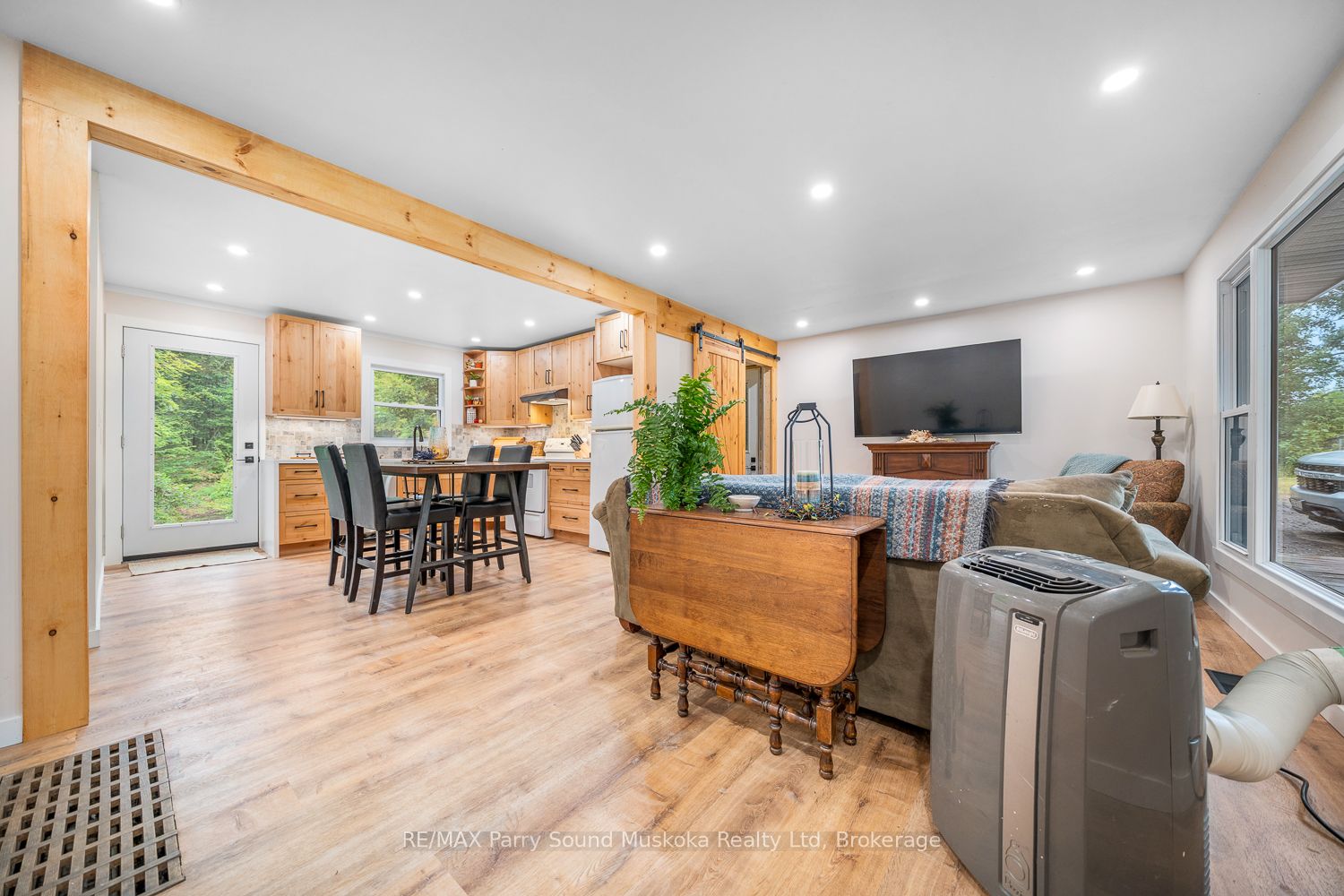 104 Parry Sound Drive