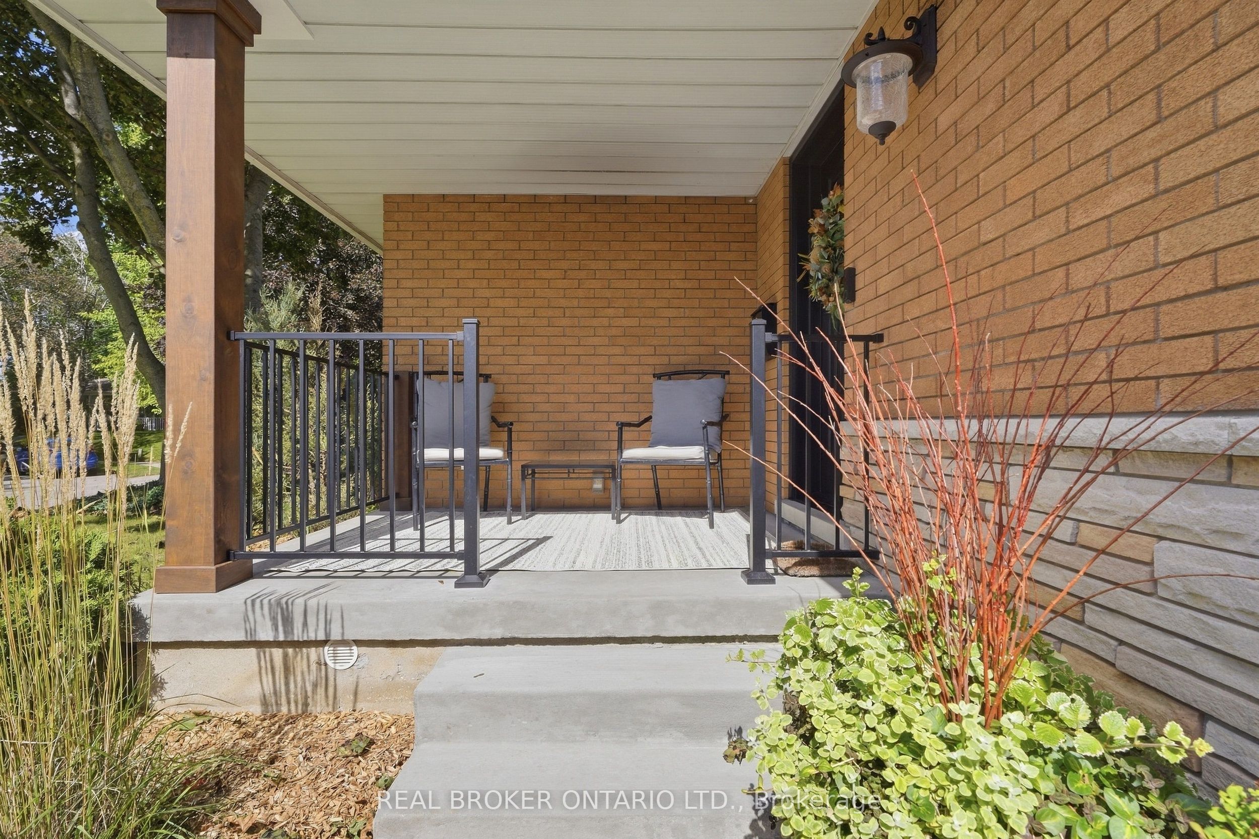 15 Linton Place