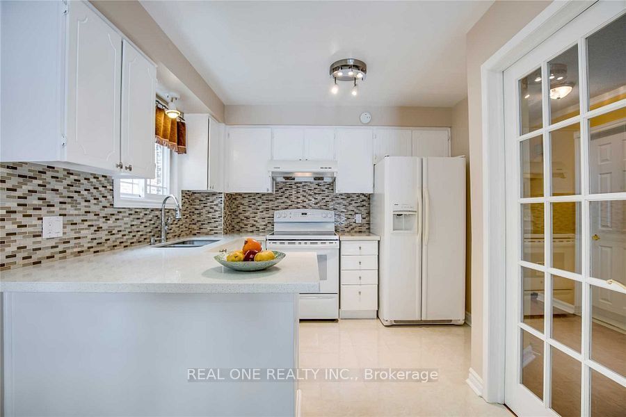 4139 Quaker Hill Drive