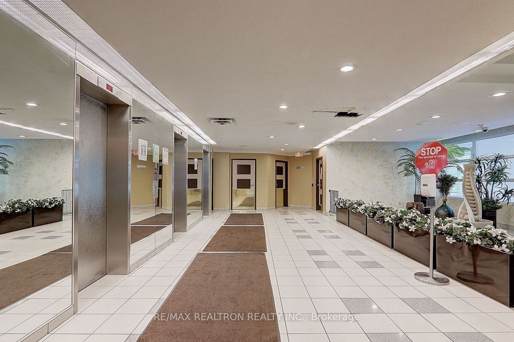 Photo of 3050 Ellesmere Road #1701, Toronto, ON M1E 5E6 (MLS # E13238208)