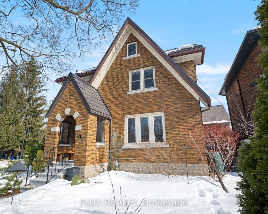 Photo of 194 Simeon Street, Kitchener, ON N2H 1T1 (MLS # X12798670)