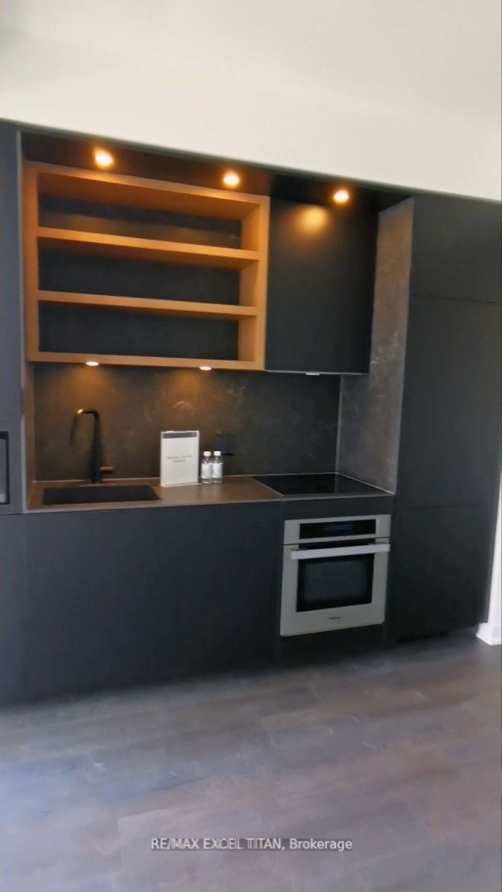 Photo of 55 Charles Street E #816, Toronto, ON M4Y 0J1 (MLS # C12328975)
