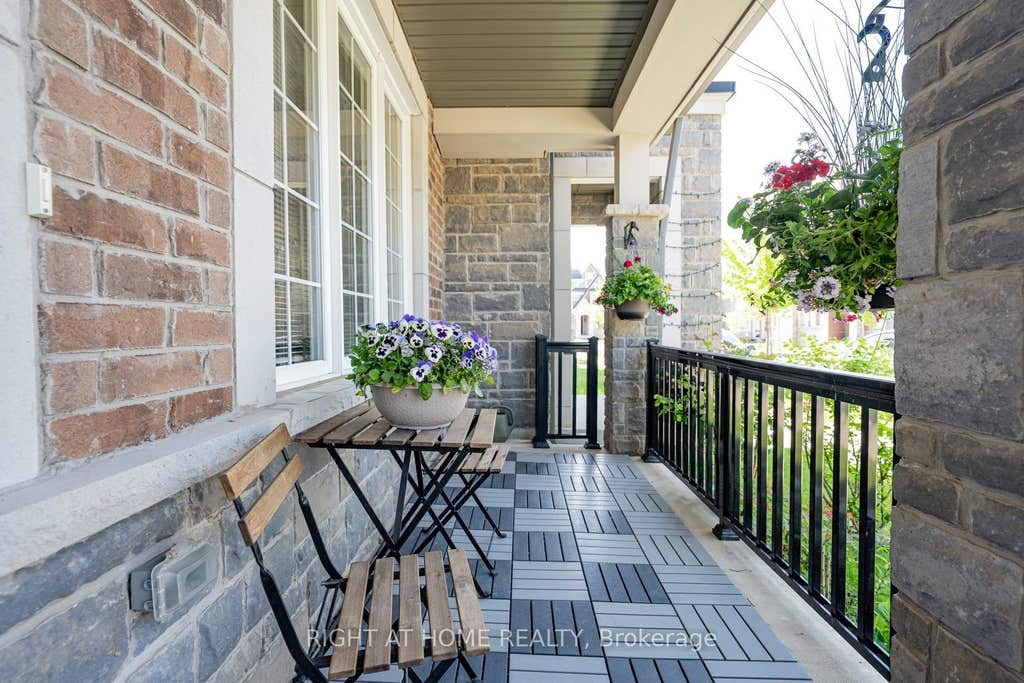 Photo of 3315 Vardon Way, Oakville, ON L6M 1S1 (MLS # W13591680)