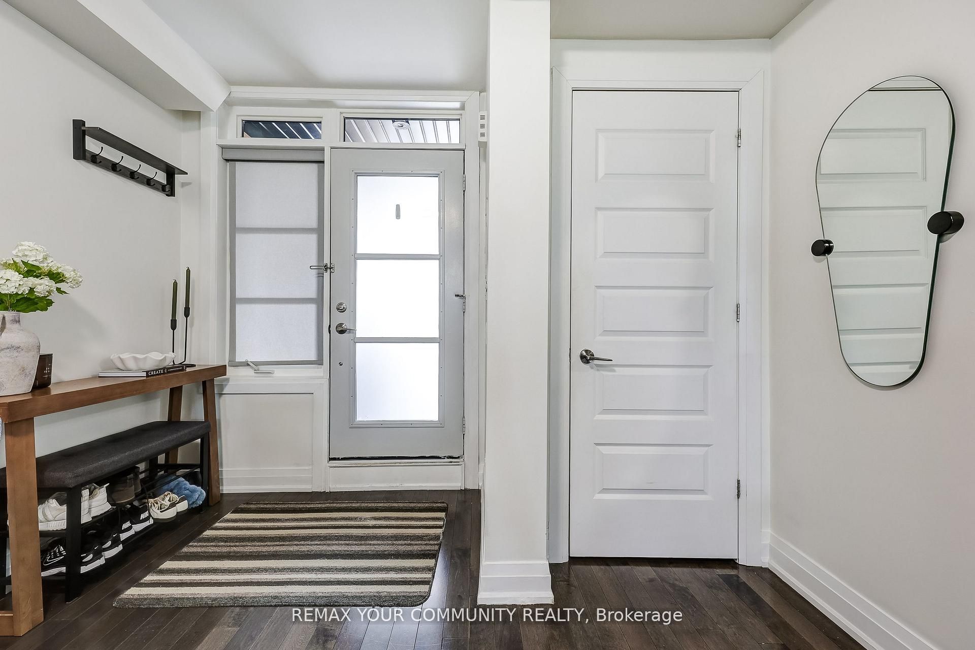 8169 Kipling Avenue 29