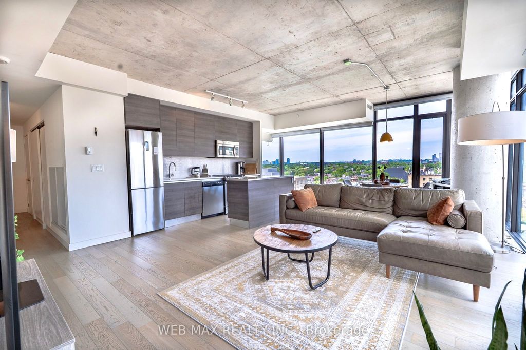 Photo of 111 Bathurst Street #1005, Toronto, ON M5V 0M9 (MLS # C12450583)