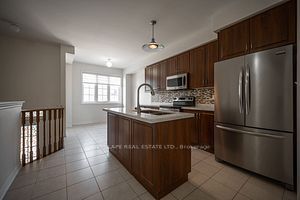 1354 Granrock Crescent