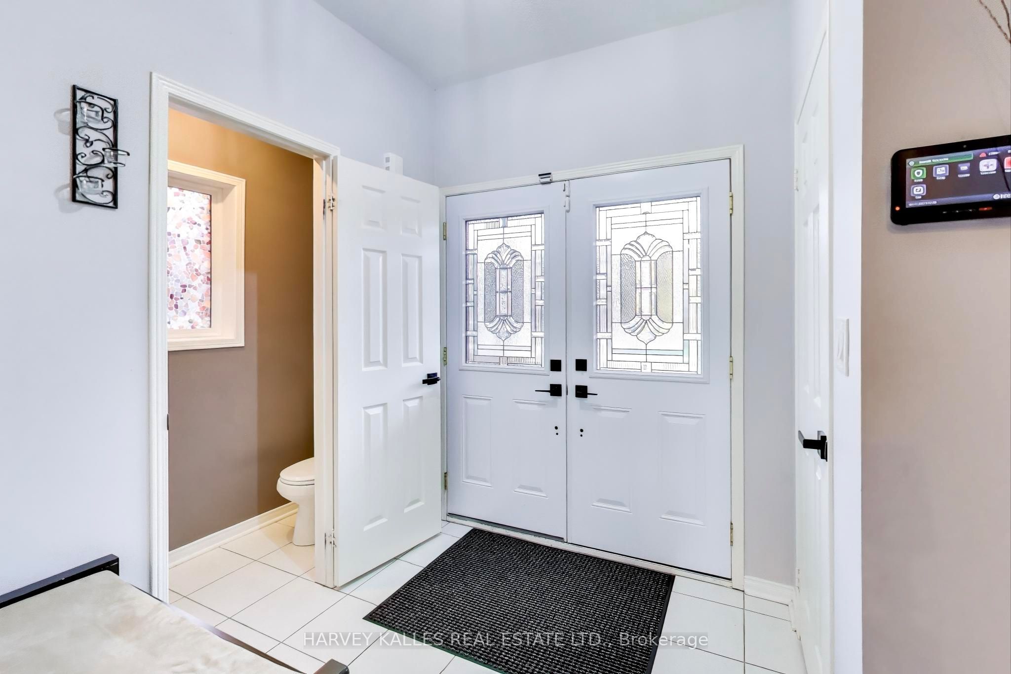 136 Degrassi Cove Circle