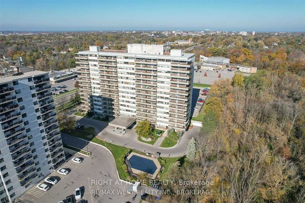 Photo of 215 Glenridge Avenue #207, St. Catharines, ON L2T 3J7 (MLS # X12781648)