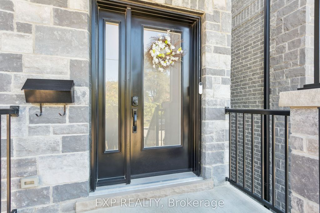 Photo of 105 Twenty Second Street, Toronto, ON M8V 3M5 (MLS # W12451923)