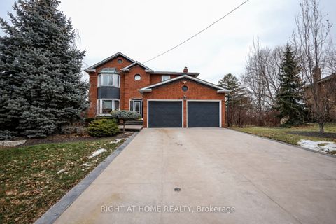 Property photo of 1827 folkway drive, mississauga, ON l5l 2x1