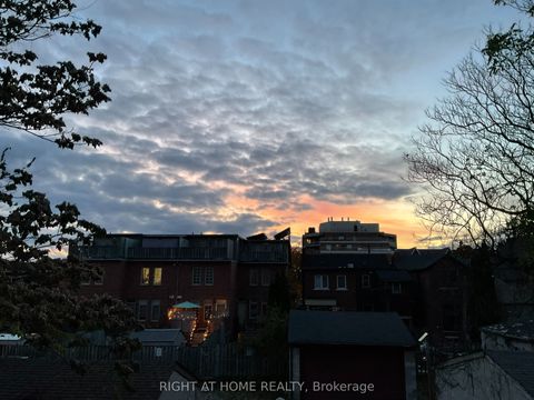 674 Manning Avenue Second floor Toronto ON M3H 2G1