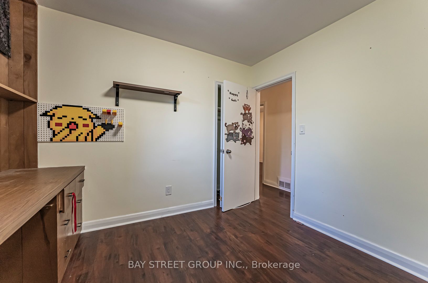 394 Centre Street E Main