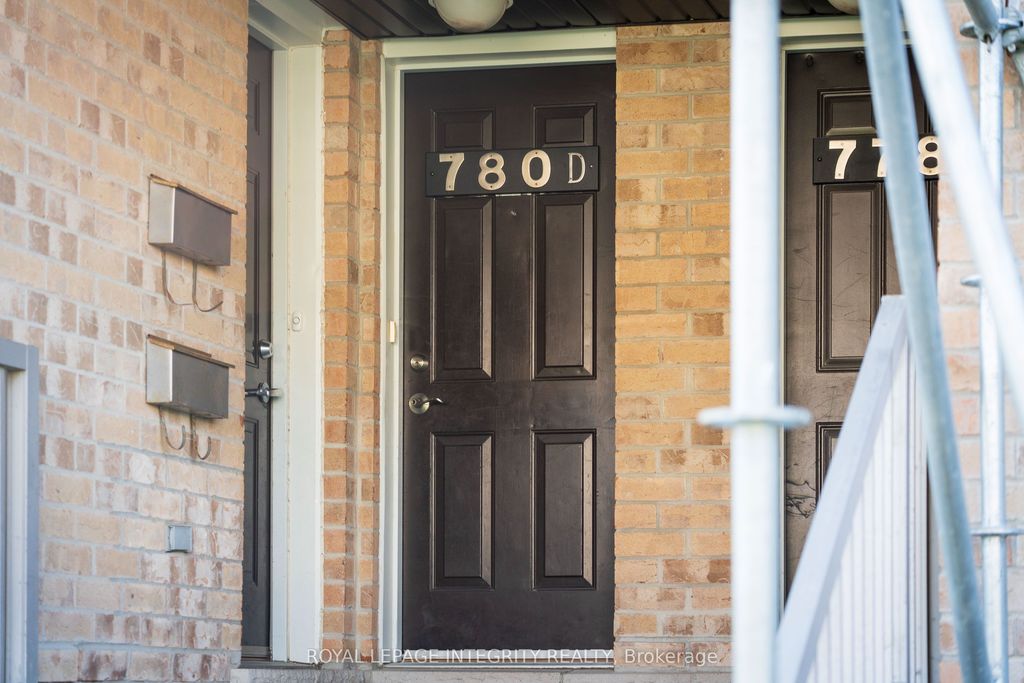 Photo of 780 Chapman Mills Drive #D, Barrhaven, ON K2J 0V4 (MLS # X12912380)