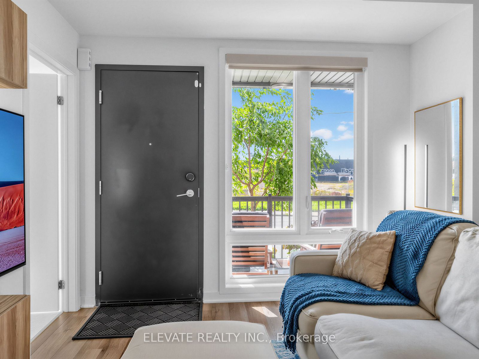 40 Ed Clark Gardens Boulevard 15