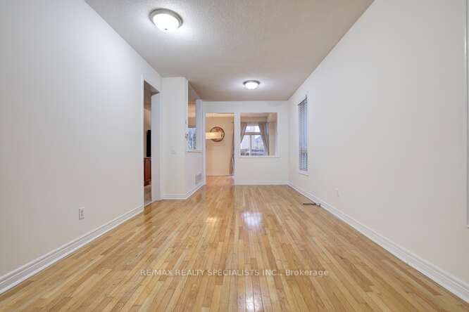 5689 Longboat Avenue