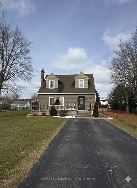 Property photo of 188 thorold road, welland, ON l3c 3v7