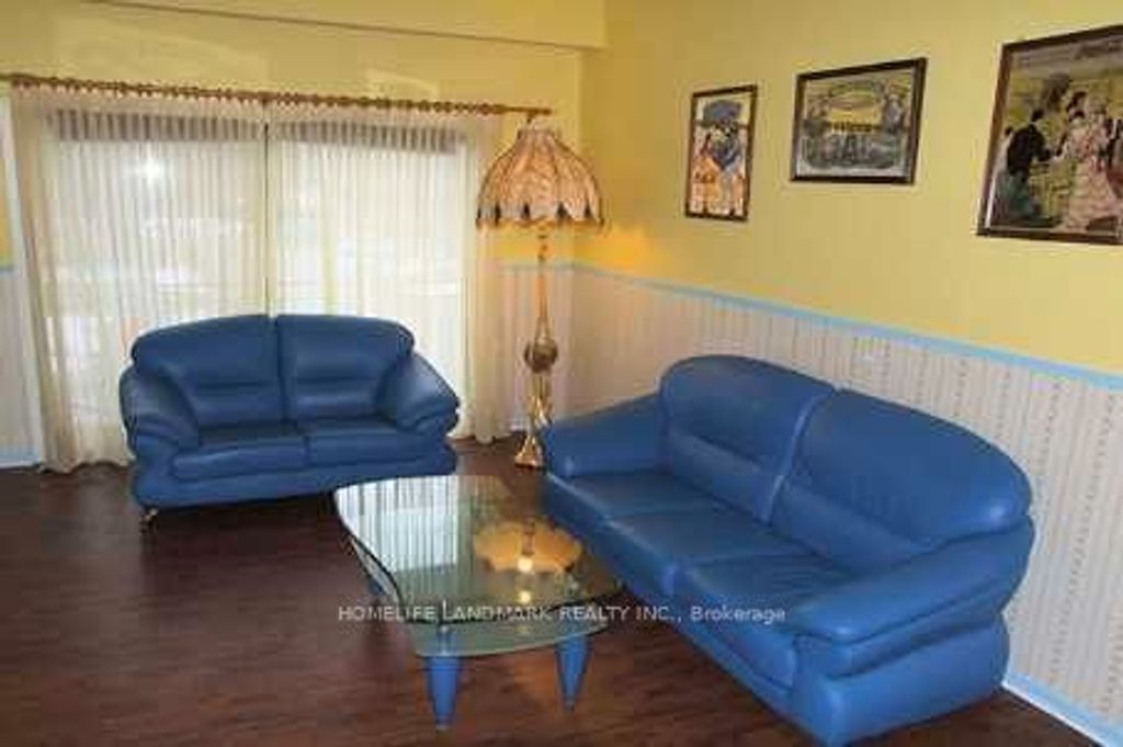 Photo of 45 Ashglen Way, Markham, ON L3R 3A6 (MLS # N13559768)