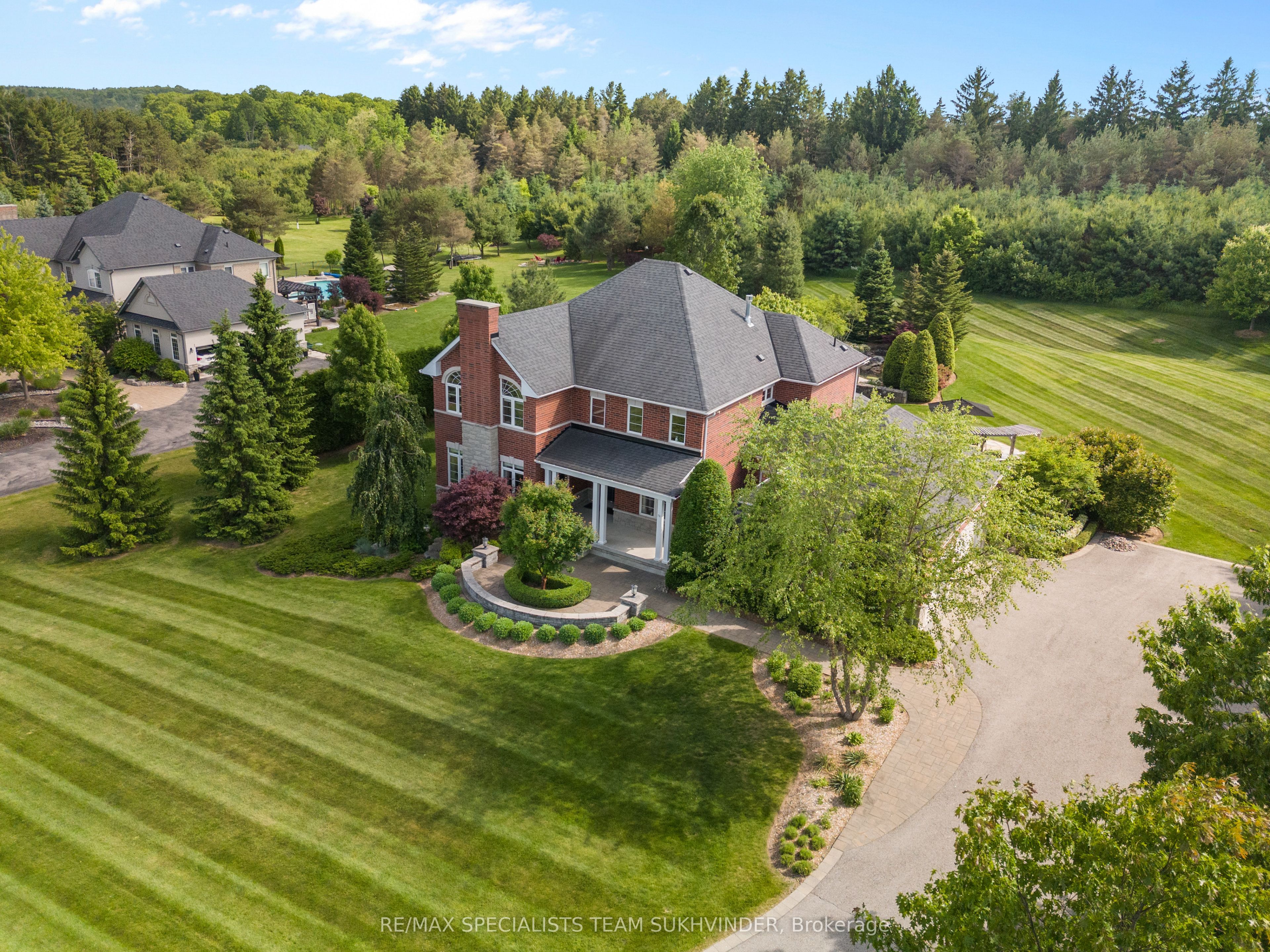 37 Doctor Reynar Road