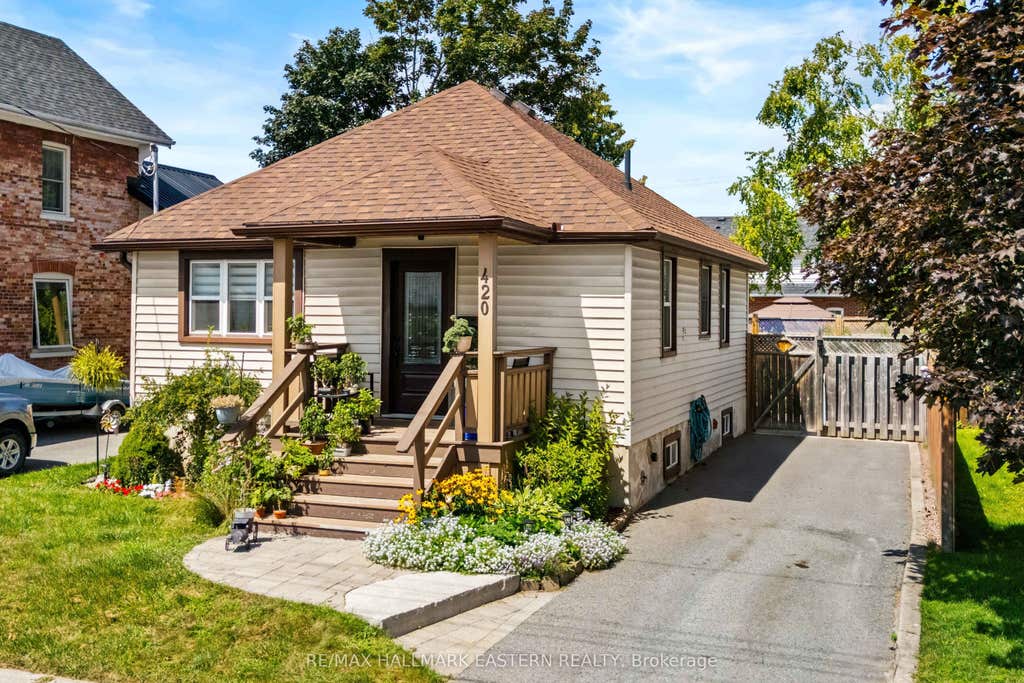 Photo of 420 Edison Avenue, Peterborough, ON K9J 4G3 (MLS # X13705090)